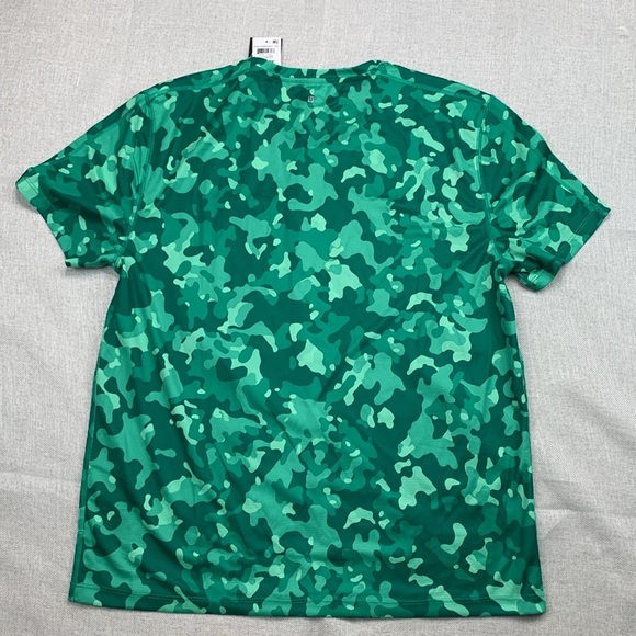 Ideology Green Camo Short Sleeve Tee - Picture 2 of 8